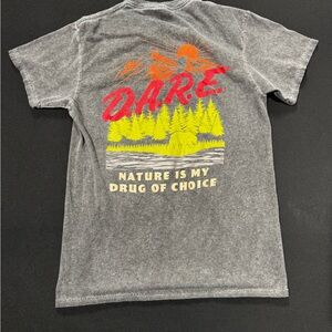 Gray D.A.R.E. Graphic Tee - Short Sleeve size small